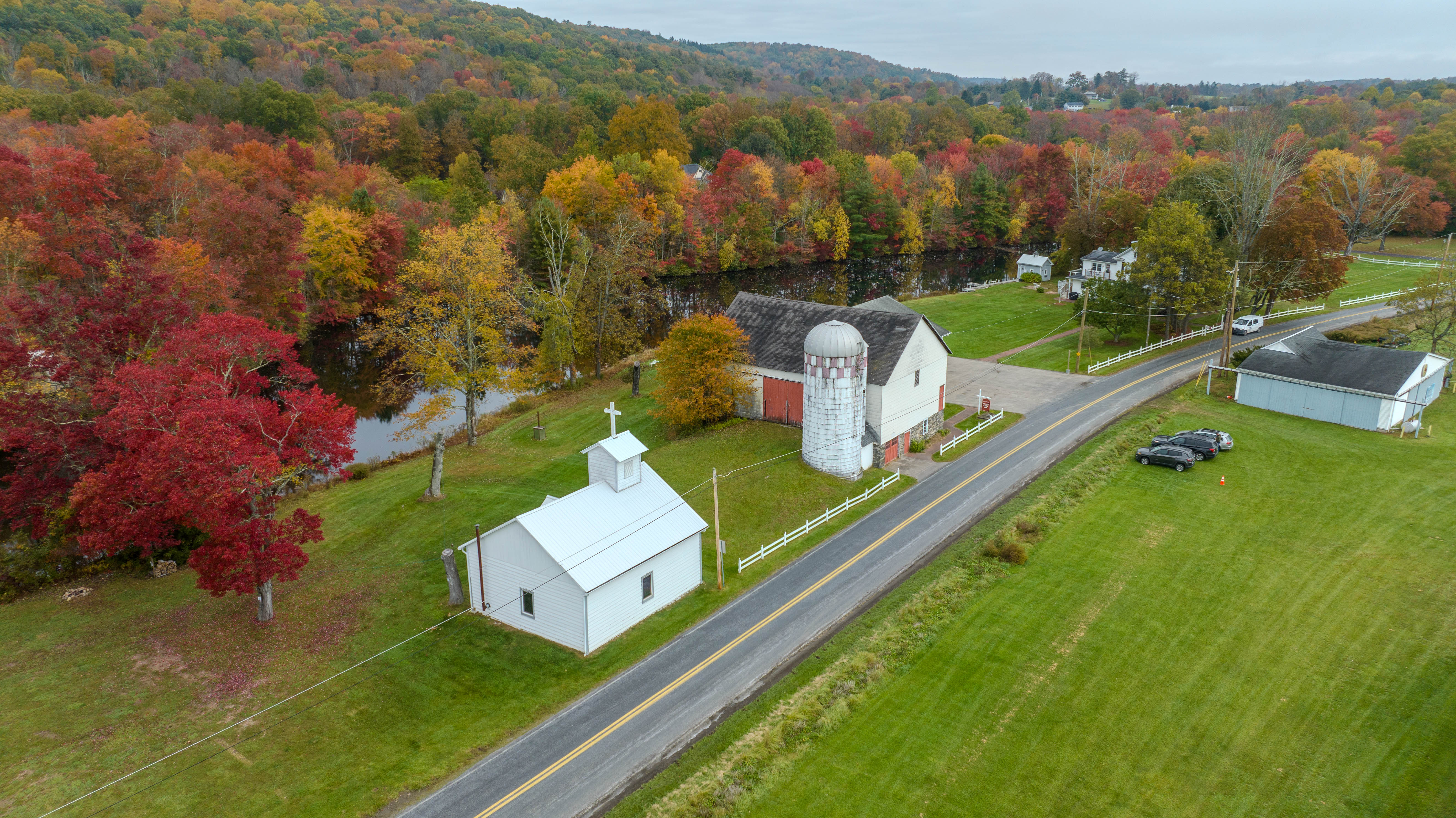 Aerial view of Stone Lake Retreat property